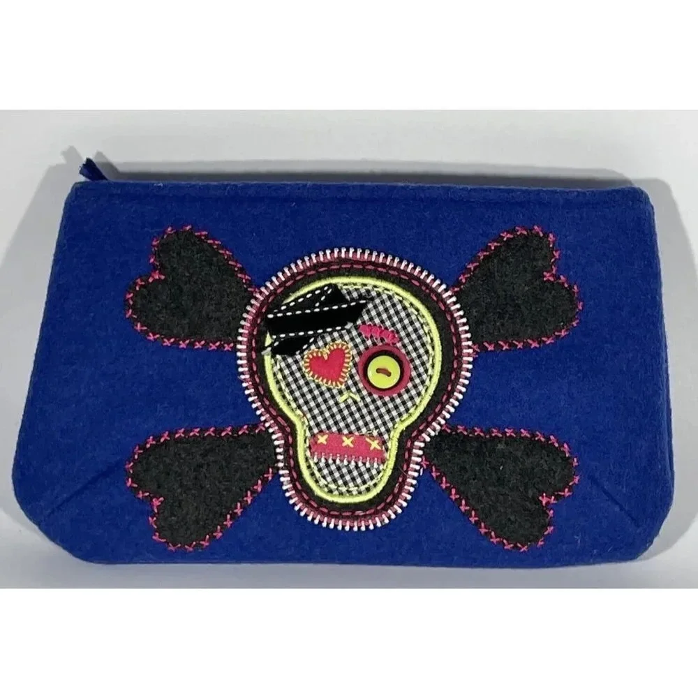 Womens Makeup Pouch Cosmetic Wallet Blue Felted Skull Crossbones Punk‎ Goth